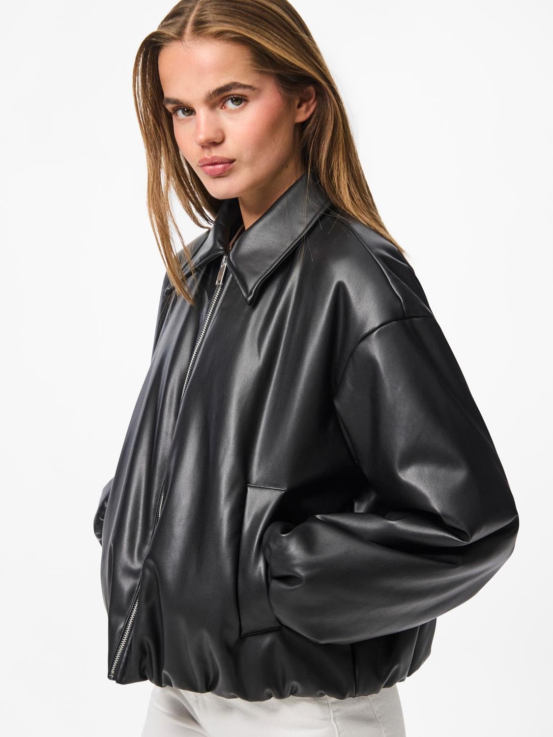 PCLARA Otw Bomber - Black - VERO MODA & VILA Bergvik